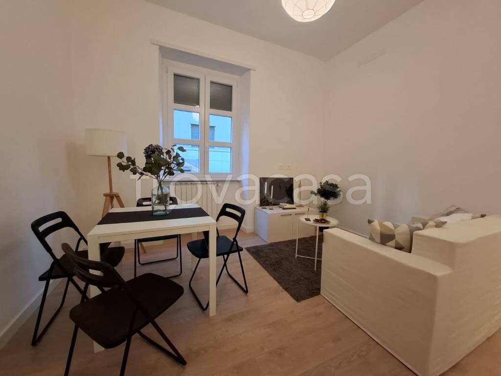 appartamento in vendita a Roma in zona Acilia