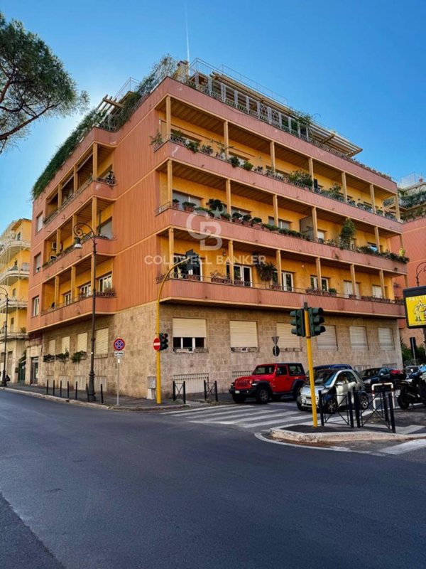 appartamento in vendita a Roma in zona Parioli