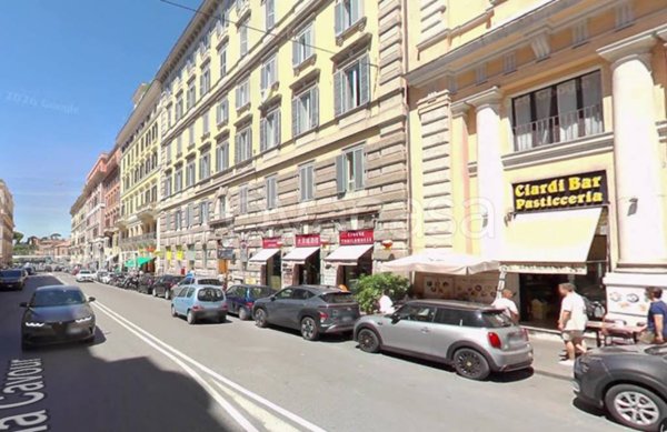negozio in vendita a Roma in zona Castro Pretorio