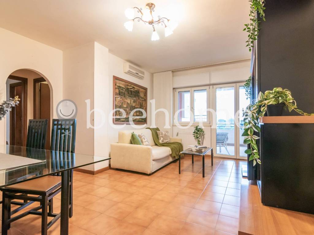 appartamento in vendita a Roma in zona Labaro