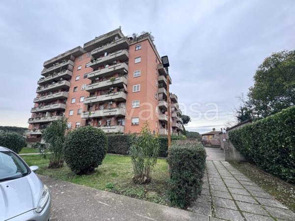 appartamento in vendita a Roma in zona Ponte Mammolo