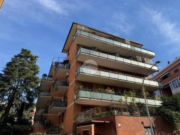 appartamento in vendita a Roma in zona Monte Sacro/Talenti