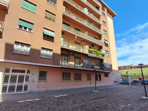 appartamento in vendita a Roma in zona Don Bosco