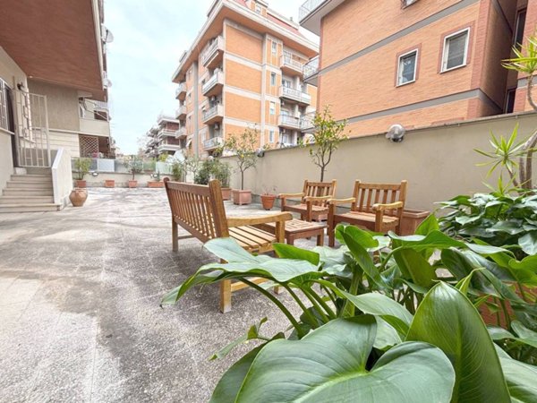 appartamento in vendita a Roma in zona Gianicolense
