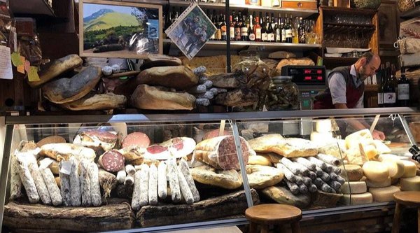 negozio in vendita a Roma in zona Salario