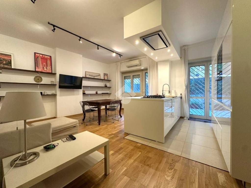 appartamento in vendita a Roma in zona Monte Sacro/Talenti