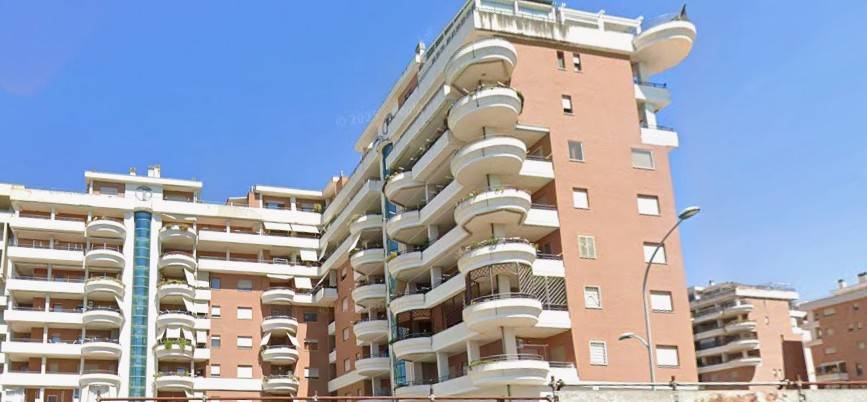 appartamento in vendita a Roma in zona Acilia