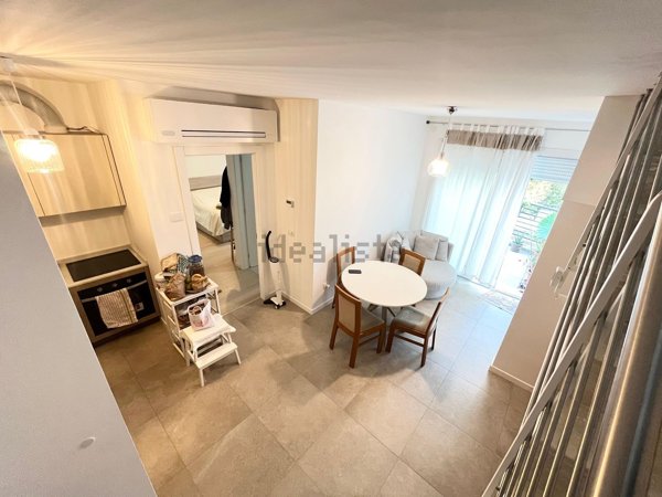 appartamento in vendita a Roma in zona Ardeatino