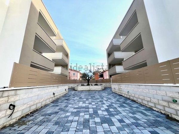 appartamento in vendita a Roma in zona Romanina