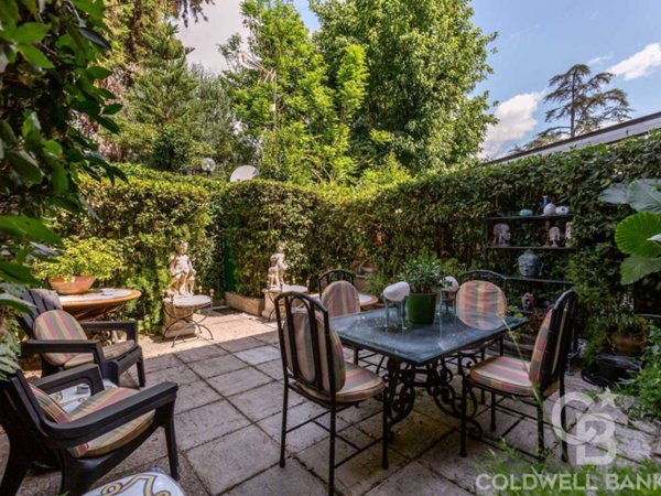 casa indipendente in vendita a Roma in zona Parioli