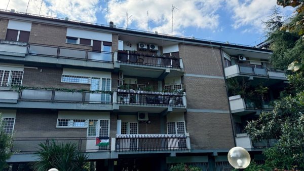 appartamento in vendita a Roma in zona EUR
