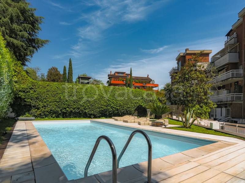 appartamento in vendita a Roma