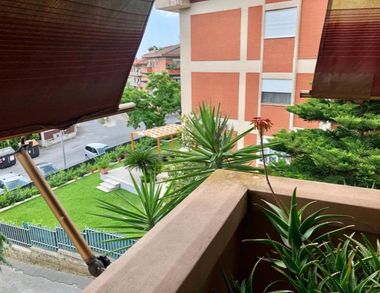 appartamento in vendita a Roma in zona Collatino