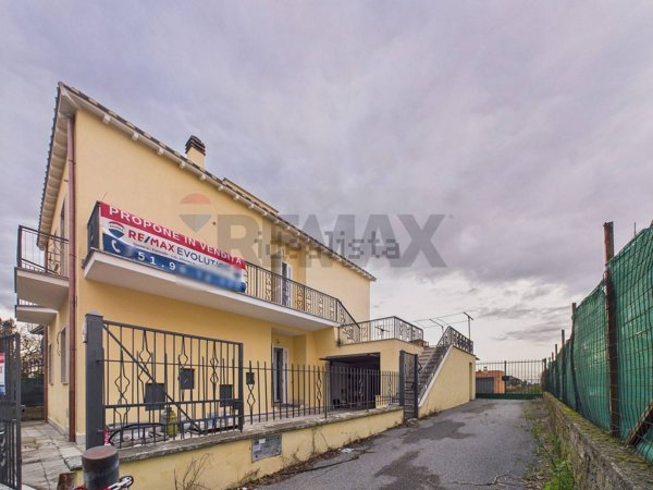 appartamento in vendita a Roma in zona Isola Farnese