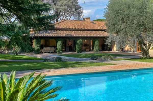 casa indipendente in vendita a Roma in zona La Giustiniana