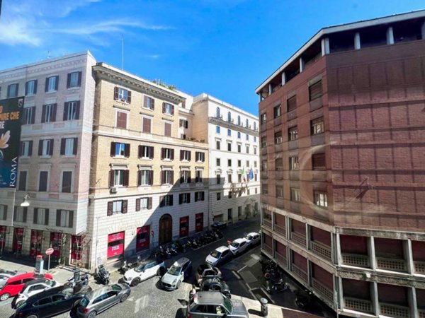 appartamento in vendita a Roma in zona Rione Prati