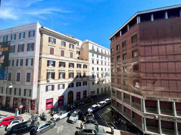 appartamento in vendita a Roma in zona Rione Prati