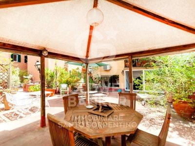 appartamento in vendita a Roma in zona Trastevere