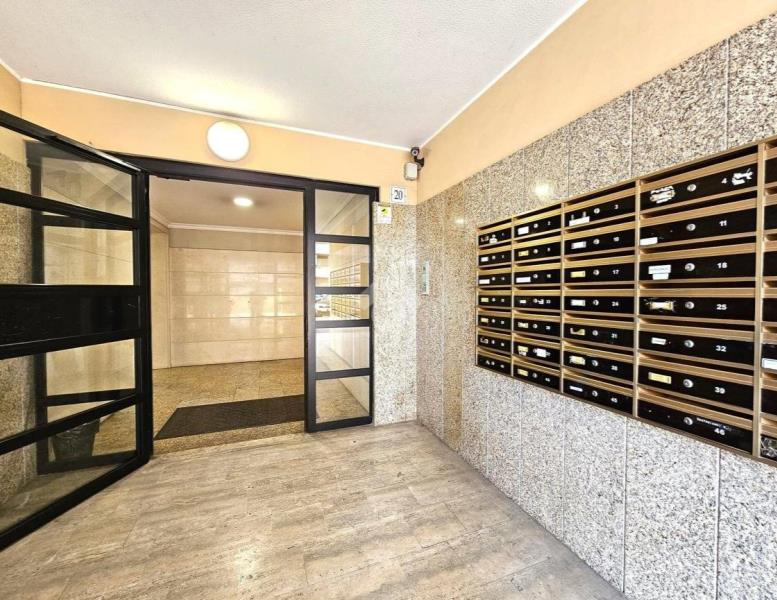appartamento in vendita a Roma in zona Appio Claudio