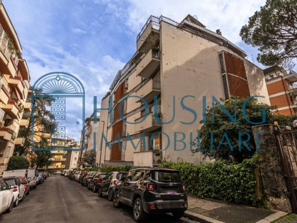 appartamento in vendita a Roma in zona Tor di Quinto