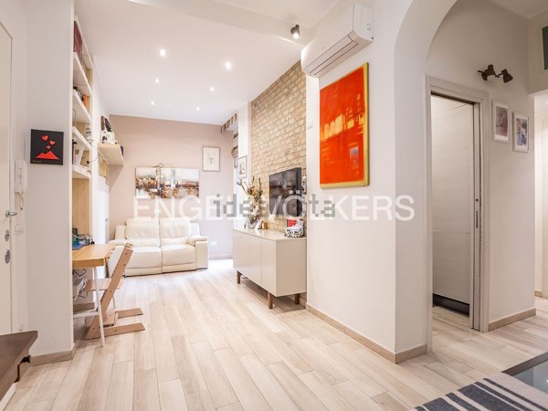 casa indipendente in vendita a Roma in zona Tuscolano