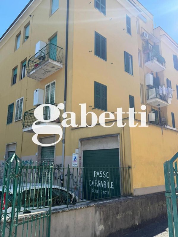 appartamento in vendita a Roma in zona Prenestino-Centocelle