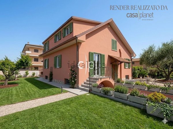 casa indipendente in vendita a Roma in zona Infernetto
