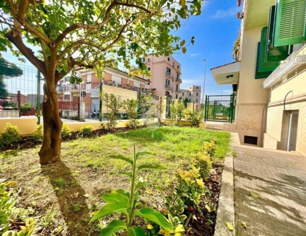 appartamento in vendita a Roma in zona Montespaccato