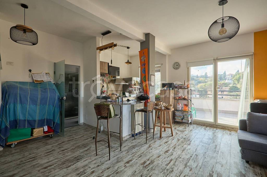 appartamento in vendita a Roma