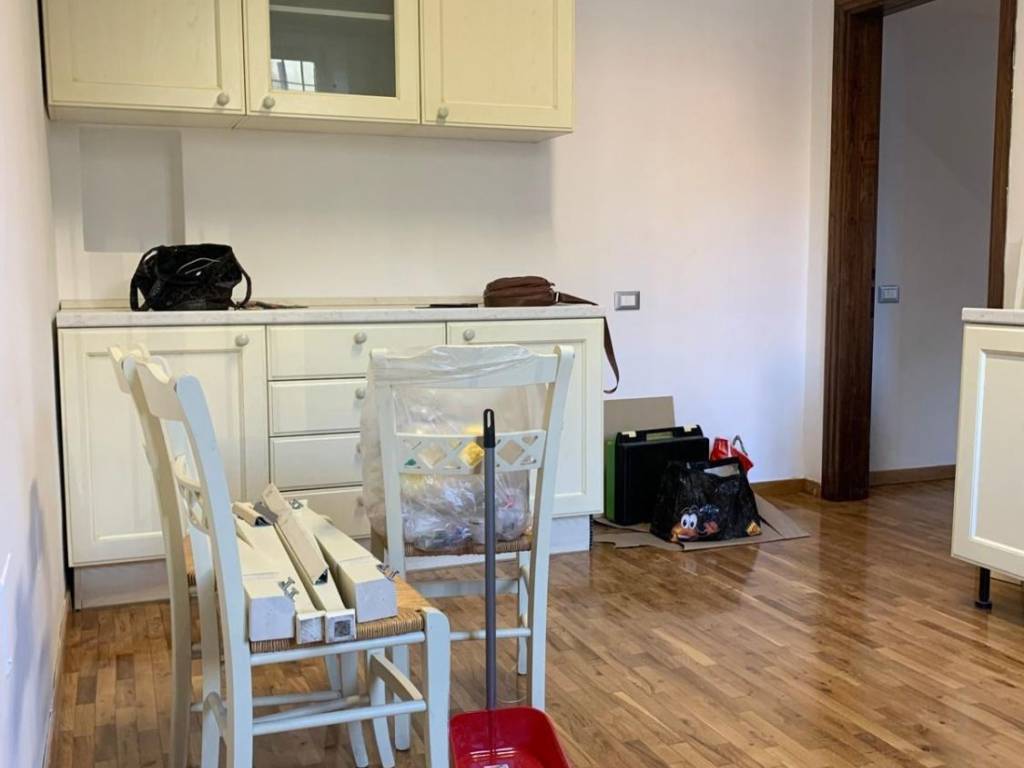 appartamento in vendita a Roma in zona Appio Claudio