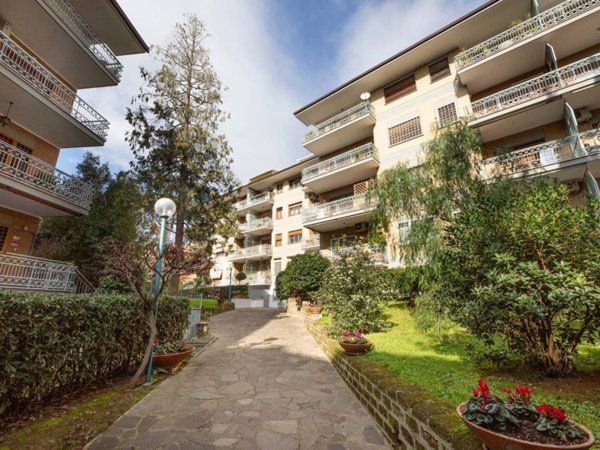 appartamento in vendita a Roma in zona Gianicolense