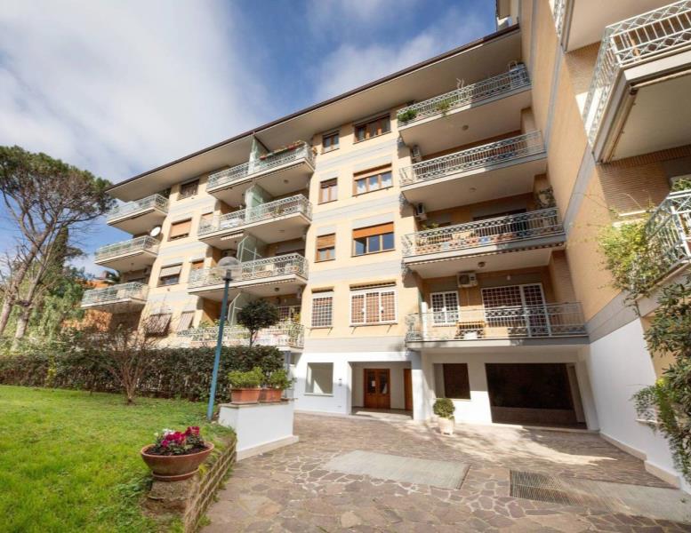 appartamento in vendita a Roma