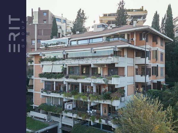 appartamento in vendita a Roma in zona Della Vittoria