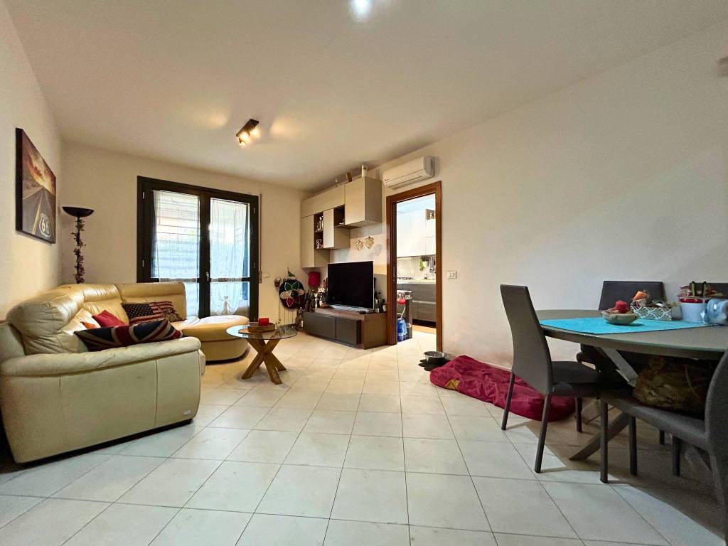 appartamento in vendita a Roma in zona Esquilino