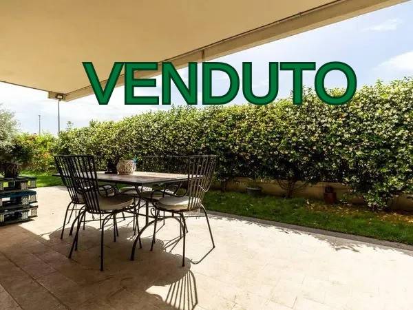 appartamento in vendita a Roma in zona Esquilino