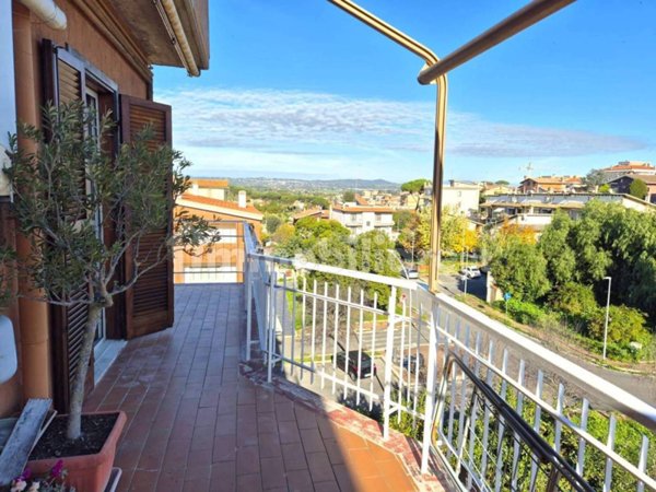 appartamento in vendita a Roma in zona Olgiata