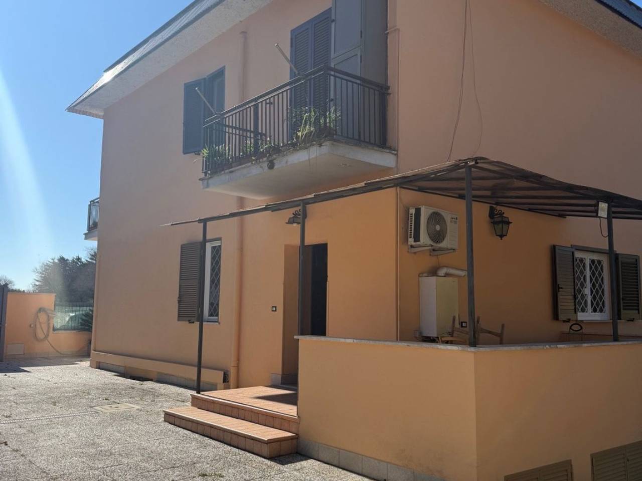 appartamento in vendita a Roma in zona La Giustiniana