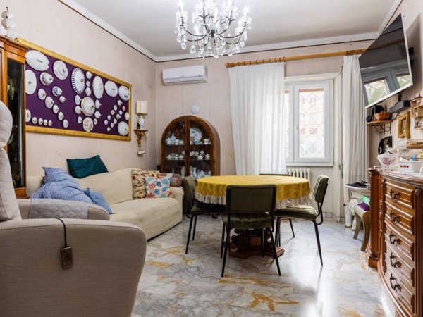 appartamento in vendita a Roma in zona Ostiense