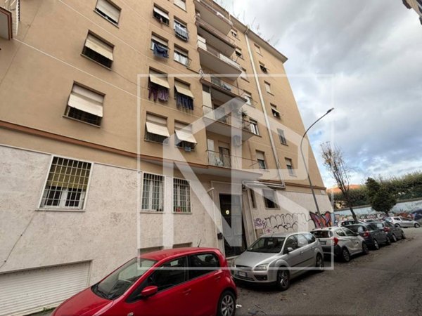 appartamento in vendita a Roma in zona Prenestino-Labicano