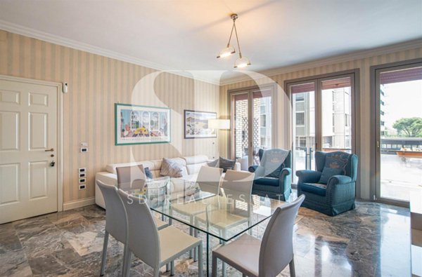 appartamento in vendita a Roma in zona Ostiense