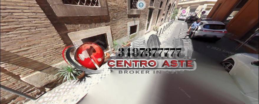 appartamento in vendita a Roma in zona Parione/Sant'Eustachio