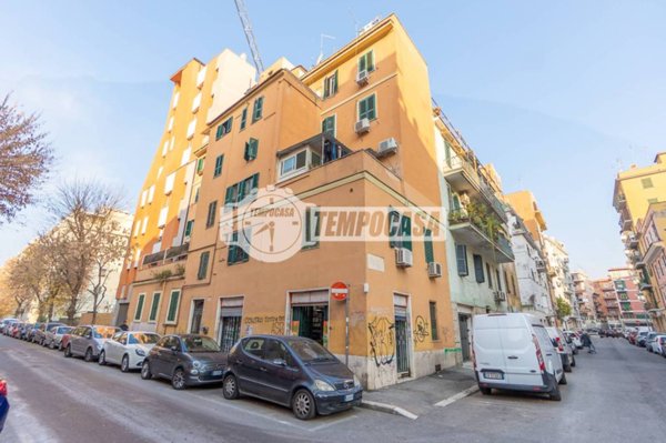 appartamento in vendita a Roma in zona Prenestino-Labicano