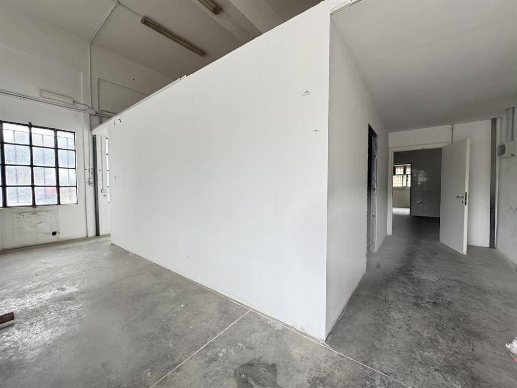 negozio in vendita a Roma in zona Gianicolense