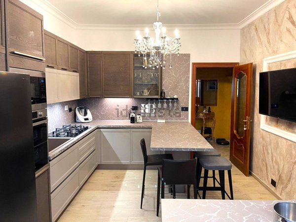 appartamento in vendita a Roma in zona Tor Bella Monaca