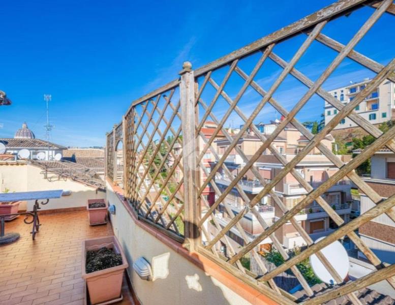 appartamento in vendita a Roma in zona Rione Borgo
