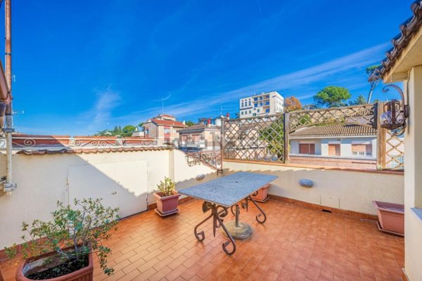 appartamento in vendita a Roma in zona Aurelio