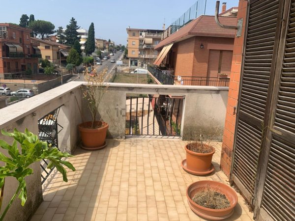 appartamento in vendita a Roma in zona Acilia