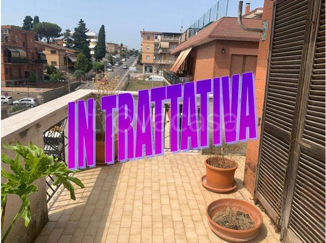 appartamento in vendita a Roma in zona Acilia