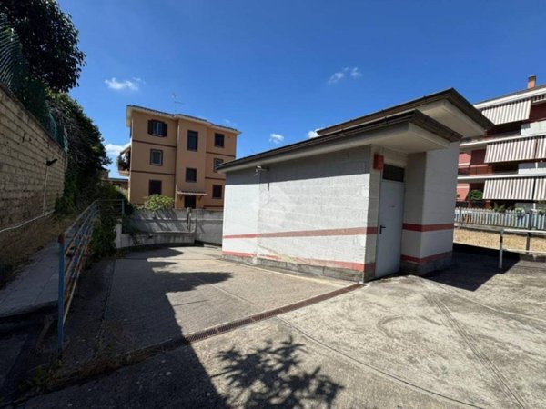 casa indipendente in vendita a Roma