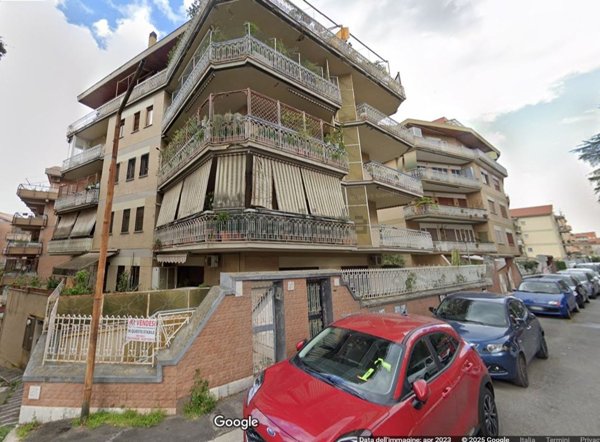 appartamento in vendita a Roma in zona Monte Sacro/Talenti